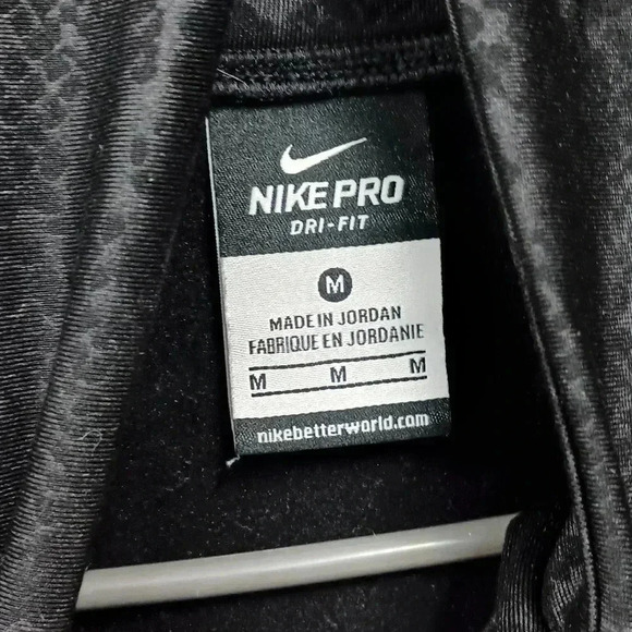 Nike Dri-FIT pro Long sleeve black turtleneck  women's  size medium - Picture 8 of 9